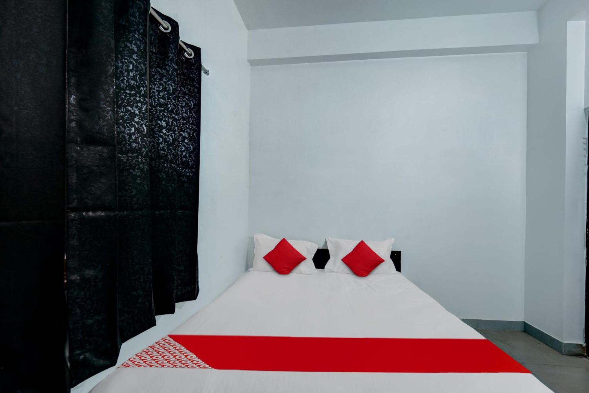 Hotel O As Hotels & Banquet Hazaribag 객실 사진